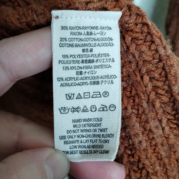 Free People Eleven Burnt Orange Cowl Neck Oversized Chunky Knit Sweater Size XS - Picture 6 of 7